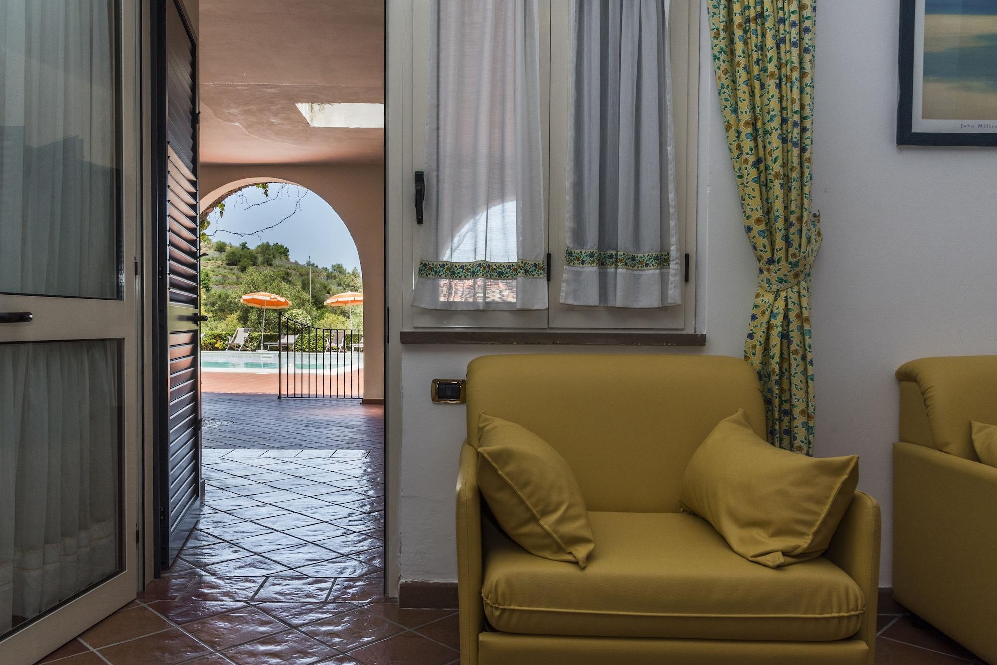 Hotel Hermitage Castellabate Exterior photo